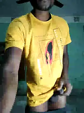 Hunter boy9 online show from 01-07-25, 05:22