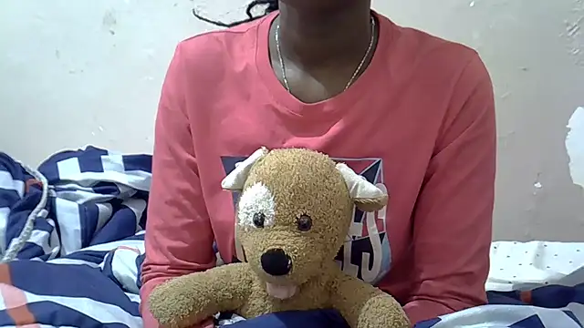 Snapshot of Just_Karu chatting on 06-28-26, 12:27 Just Karu online show from 06-28-26, 12:27
