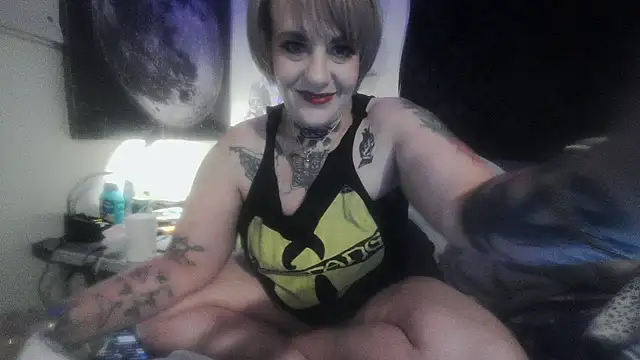 Hunniebunnie78 online show from 06-27-26, 01:43