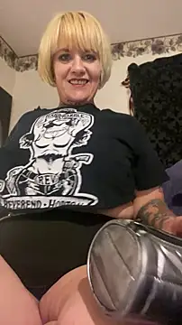 Hunniebunnie78 online show from 07-30-26, 02:32