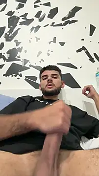 Snapshot of lehder47 chatting on 11-08-25, 07:52 lehder47 online show from 11-08-25, 07:52