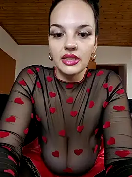 Snapshot of Jujuicy_97 chatting on 12-05-24, 04:42 Jujuicy 97 online show from 12-05-24, 04:42