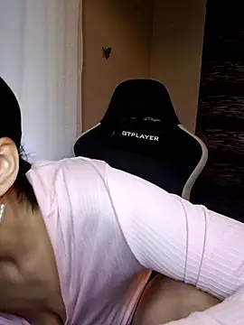 Snapshot of Jujuicy_97 chatting on 03-11-25, 08:09 Jujuicy 97 online show from 03-11-25, 08:09