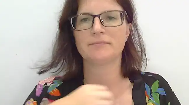 CrimsonMistress online show from 12-28-24, 04:51