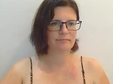 CrimsonMistress online show from 02-01-25, 03:30