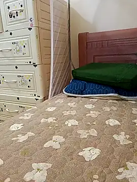 Snapshot of JasminePham chatting on 11-06-25, 01:39 JasminePham online show from 11-06-25, 01:39