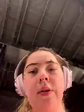 brooklynivy online show from 10-03-25, 11:40