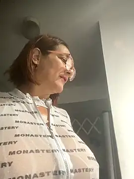 anastasia and jordan online show from 09-28-25, 09:14