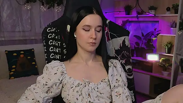 KiraLiLime online show from 03-22-25, 09:42