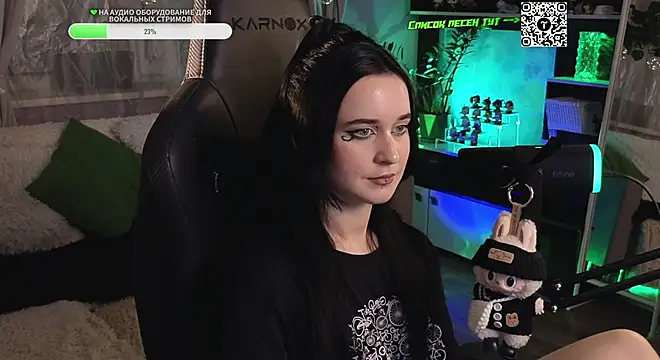 KiraLiLime online show from 10-15-25, 05:35