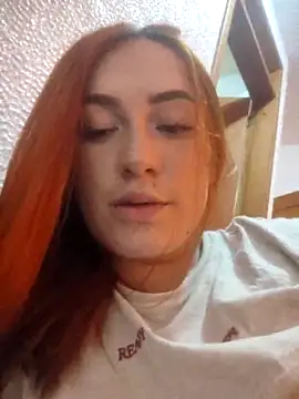  KarolSmith online show from 09-12-25, 03:45
