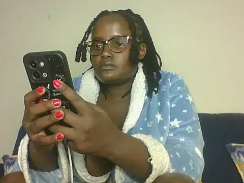 Snapshot of Montel_Montel_ chatting on 02-16-26, 01:07 Montel Montel online show from 02-16-26, 01:07