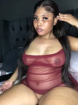 Anaelle24 online show from 01-19-25, 10:39