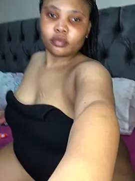 Anaelle24 online show from 05-05-26, 12:57