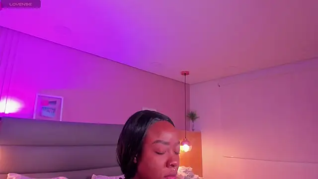 Snapshot of mia_schwarz chatting on 02-26-26, 12:15 mia schwarz online show from 02-26-26, 12:15