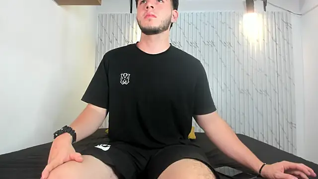 danielclarton1 online show from 01-22-25, 12:16