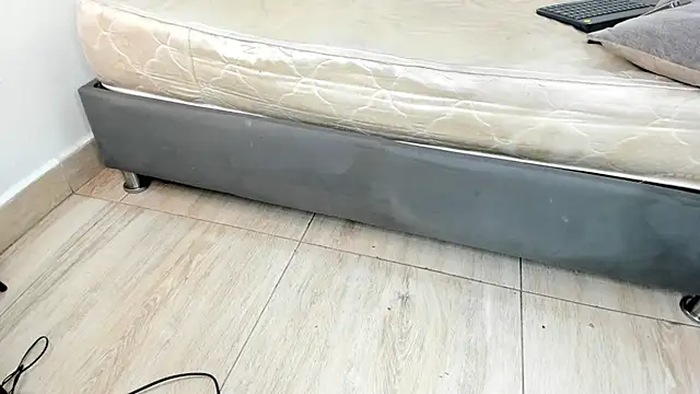 danielclarton1 online show from 01-24-25, 11:12