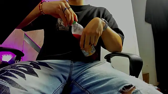 danielclarton1 online show from 10-28-25, 10:01