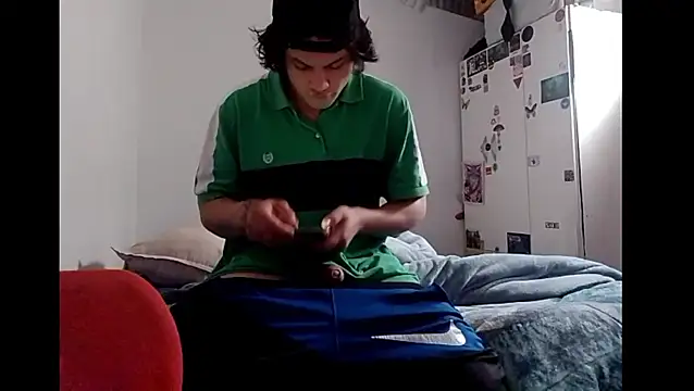 Snapshot of Xtrem3HARDxxx chatting on 09-27-25, 02:00 Xtrem3HARDxxx online show from 09-27-25, 02:00