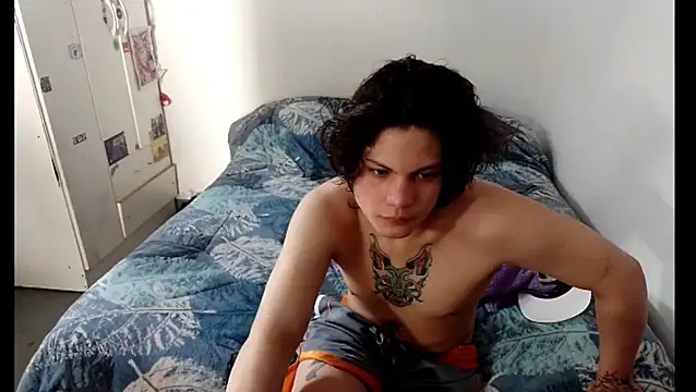 Snapshot of Xtrem3HARDxxx chatting on 10-03-25, 07:11 Xtrem3HARDxxx online show from 10-03-25, 07:11