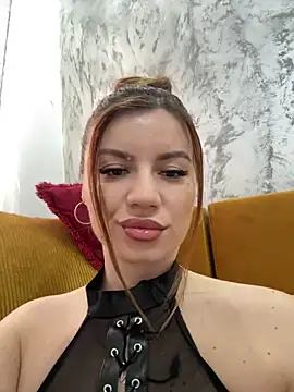 Snapshot of MayaMR chatting on 01-16-25, 07:17 MayaMR online show from 01-16-25, 07:17