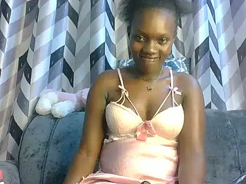 Slimthick900 online show from 03-07-25, 12:04
