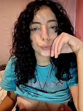 Sweet-diamondxxx online show from 10-23-25, 05:33