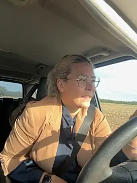 EmyLana online show from 10-09-25, 08:01