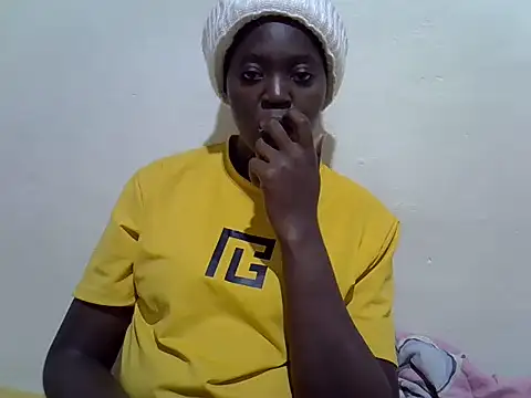 pretty tallgirl online show from 06-24-26, 07:46