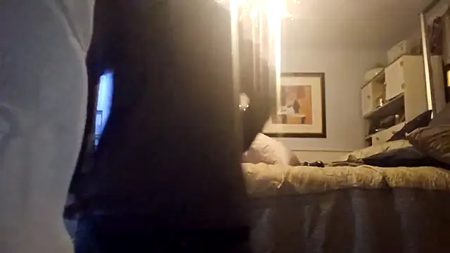 Snapshot of blairfrancis chatting on 10-24-25, 12:34 blairfrancis online show from 10-24-25, 12:34