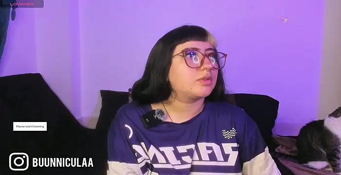 Snapshot of larissa01_ chatting on 02-17-26, 09:21 larissa01 online show from 02-17-26, 09:21