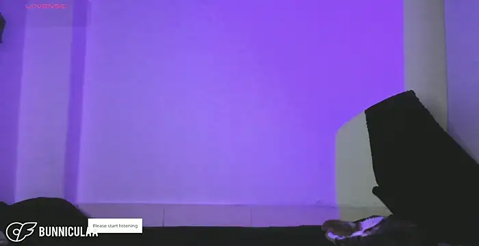 Snapshot of larissa01_ chatting on 03-02-26, 10:16 larissa01 online show from 03-02-26, 10:16