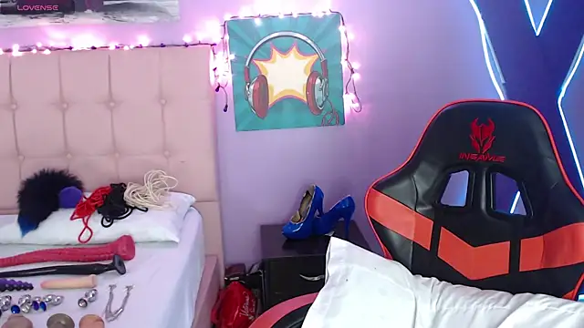 Ruby Skywalker  online show from 12-07-24, 04:42