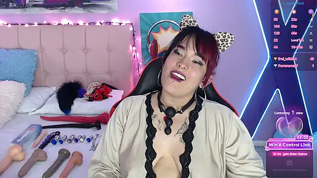 Ruby Skywalker  online show from 12-27-24, 04:47