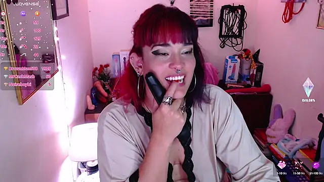 Ruby Skywalker  online show from 02-21-25, 08:40
