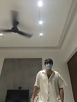 DelhiDick69 online show from 08-05-26, 07:38