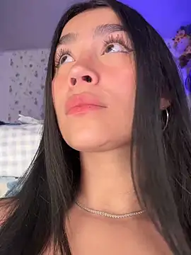 -Loren- online show from 03-12-26, 11:16