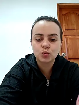 Im Amelia online show from 01-08-25, 06:31