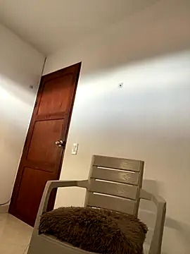 Im Amelia online show from 12-13-25, 09:20