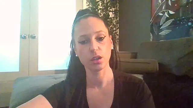 Snapshot of Audrey_hotty chatting on 10-29-25, 10:55 Audrey hotty online show from 10-29-25, 10:55