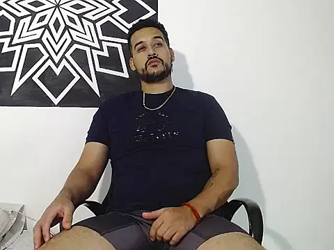  CHRIS-DENNIS  online show from 04-23-26, 01:40