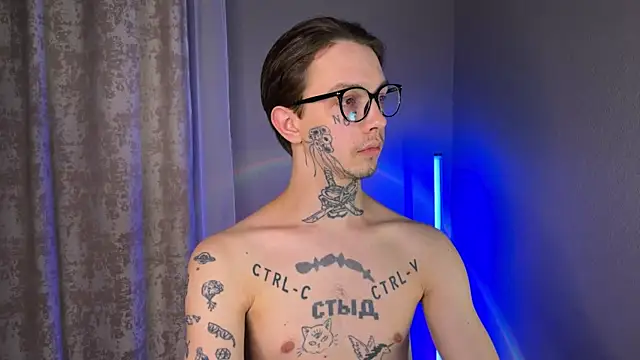 anahori  simon online show from 01-06-25, 04:23