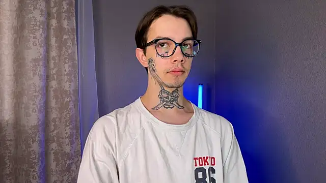 anahori  simon online show from 01-22-25, 06:10