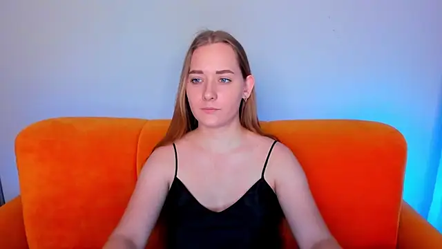 Snapshot of AlinaVice chatting on 01-23-25, 04:19 AlinaVice online show from 01-23-25, 04:19