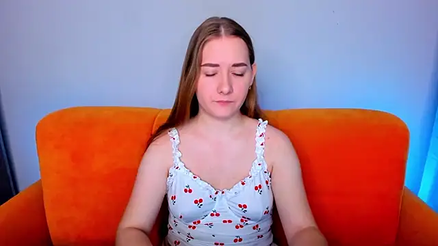 Snapshot of AlinaVice chatting on 01-27-25, 01:16 AlinaVice online show from 01-27-25, 01:16