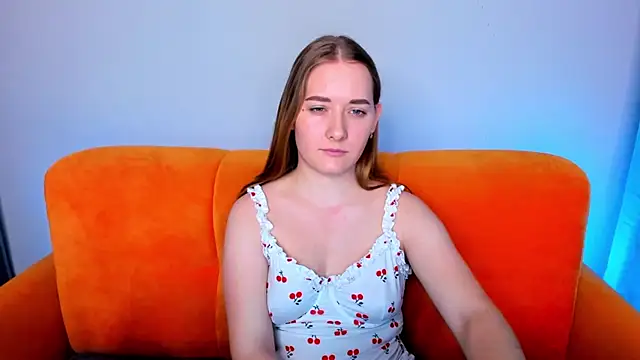 Snapshot of AlinaVice chatting on 01-27-25, 07:35 AlinaVice online show from 01-27-25, 07:35