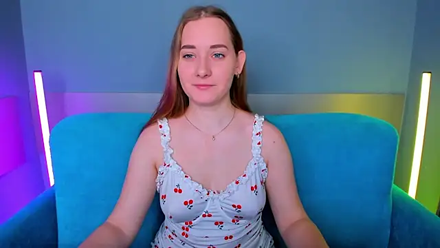 Snapshot of AlinaVice chatting on 02-05-25, 01:15 AlinaVice online show from 02-05-25, 01:15