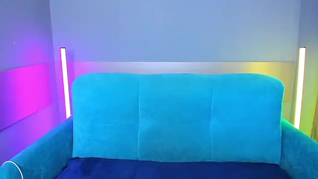 Snapshot of AlinaVice chatting on 02-11-25, 01:10 AlinaVice online show from 02-11-25, 01:10