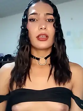 Lanna hott  online show from 02-28-25, 01:47