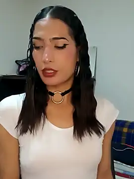 Lanna hott  online show from 03-08-25, 06:58